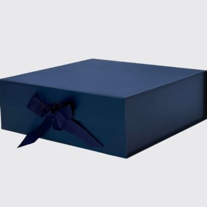 Large Magnetic Gift Box with Ribbon